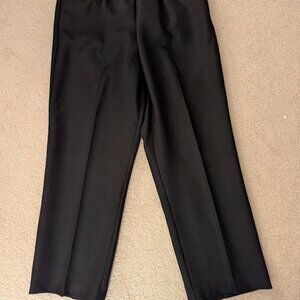 Excellent Condition Alfred Dunner Black Slacks, size 12P, Inseam 27